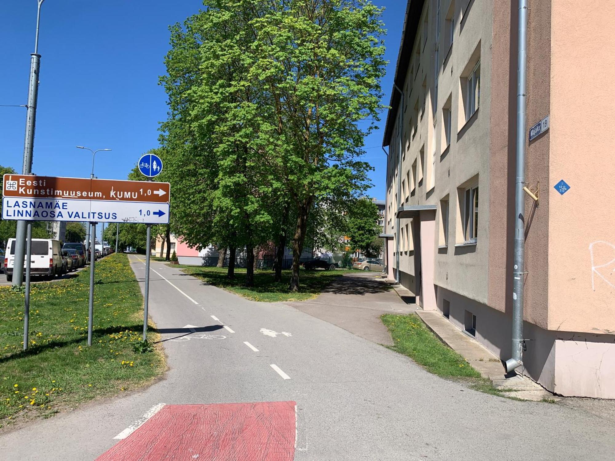 Dikol Two-Room Apartment-Self Check-In & Free Parking Near City Center Tallinn Extérieur photo